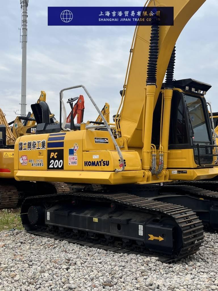 Komatsu PC 200 Гусеничные экскаваторы