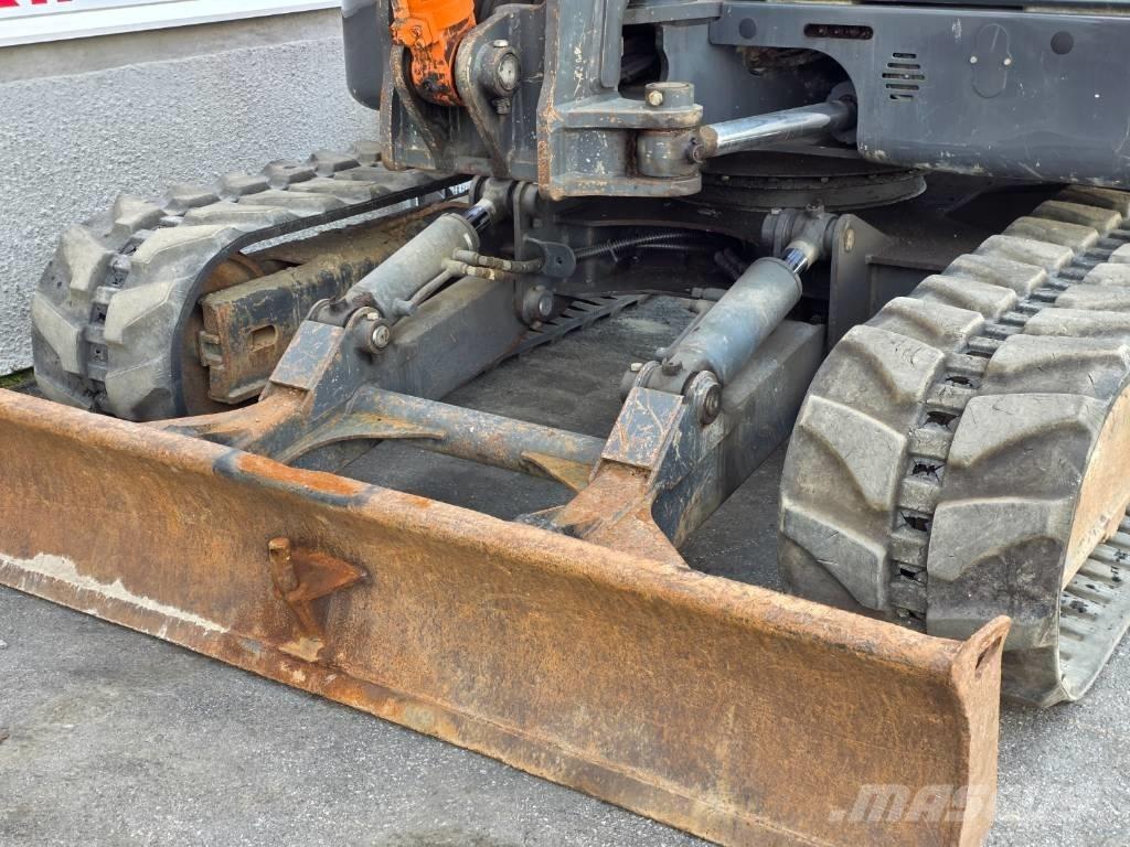 Doosan DX 80 R Малые экскаваторы 7т-12т
