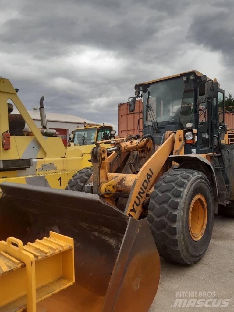Hyundai HL 757-9 A Фронтальные погрузчики