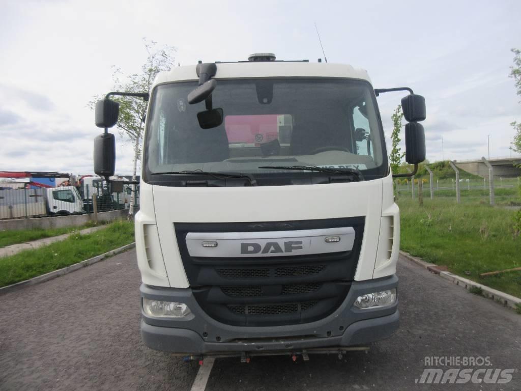 DAF 55.220 Уборочные машины