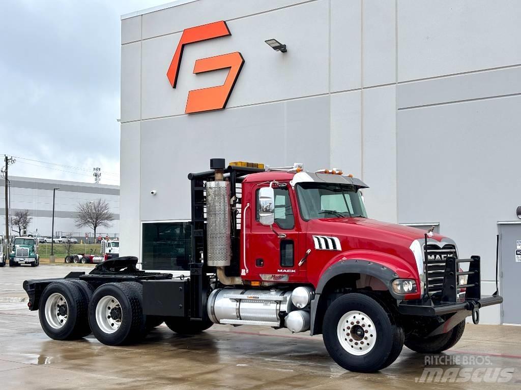 Mack Granite Грузовые эвакуаторы