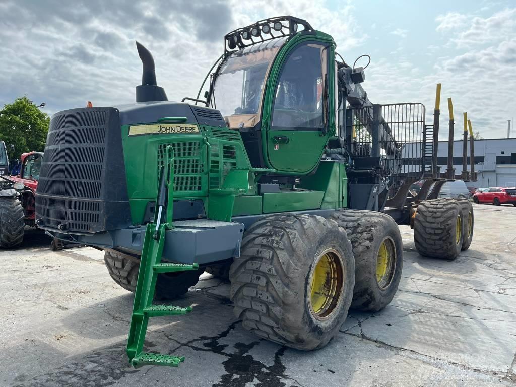 John Deere 1510G Форвардеры