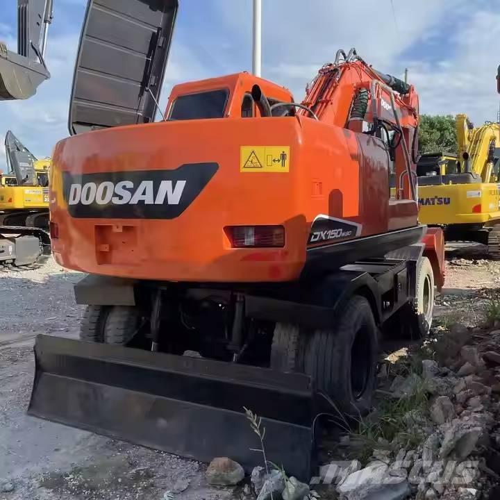 Doosan DX150W-9C Колёсные экскаваторы