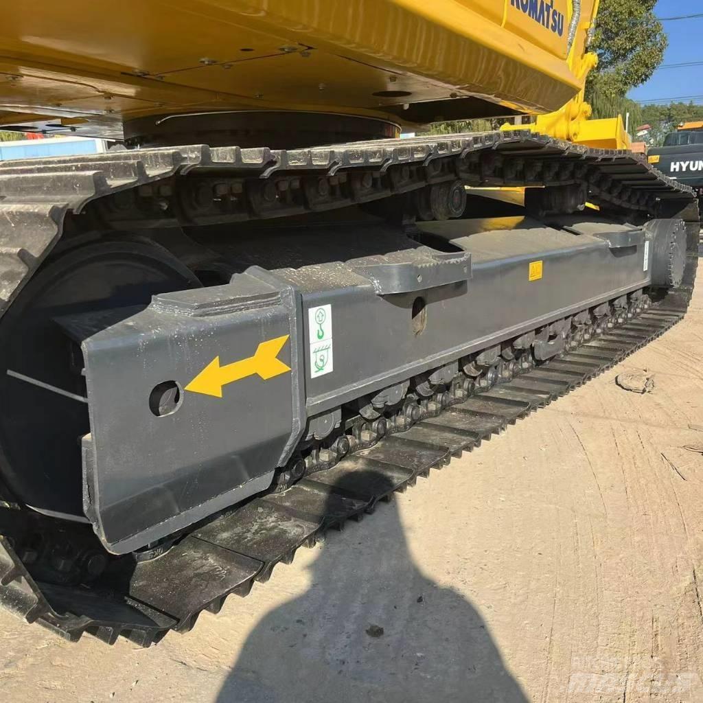 Komatsu PC240LC-8 Мини-экскаваторы