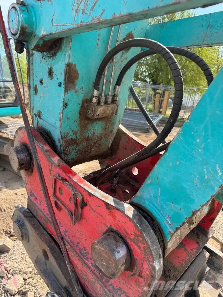 Kobelco SK260NLC-9 Гусеничные экскаваторы