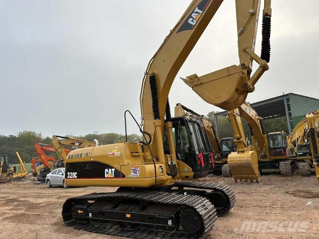 CAT 320C Гусеничные экскаваторы