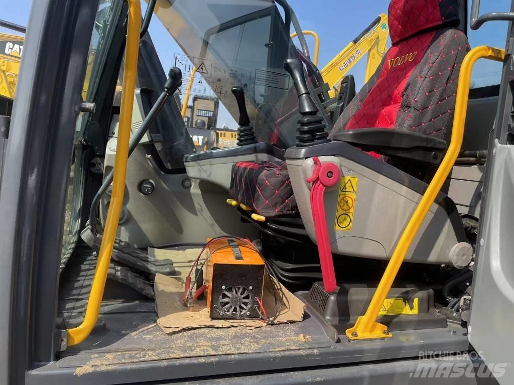 Volvo EC 220 Гусеничные экскаваторы
