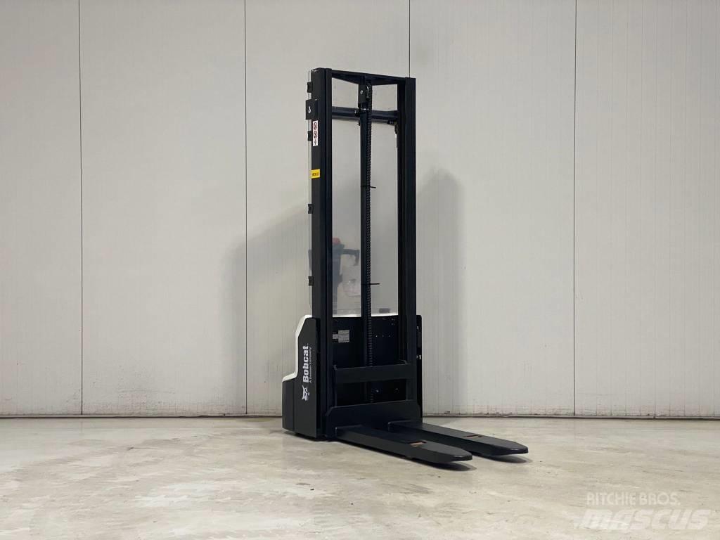 Bobcat LSM12N-7 Ручные штабелёры с электроподъёмом