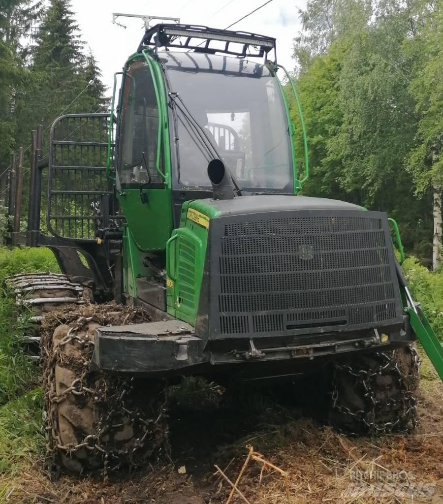 John Deere 1010 E Форвардеры