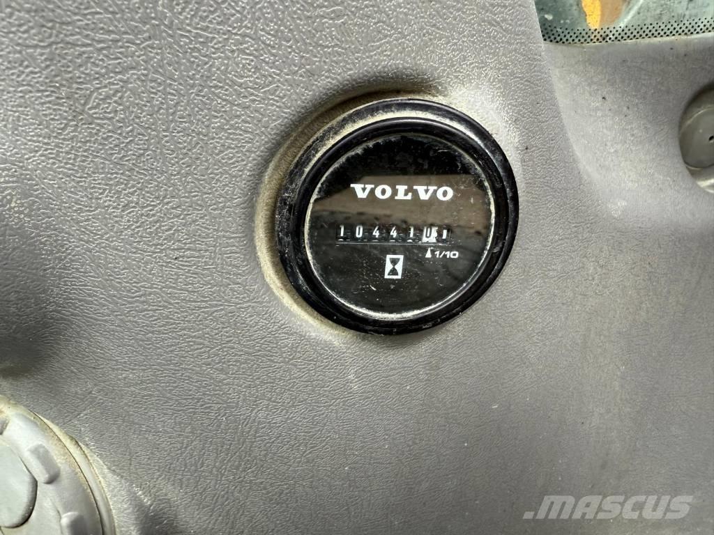 Volvo EC 480 E L Гусеничные экскаваторы