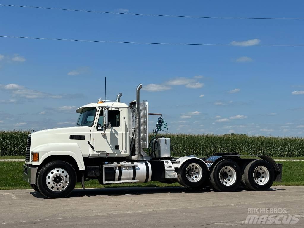 Mack Pinnacle CH613 Седельные тягачи