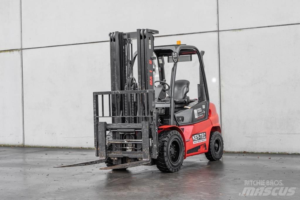 Manitou MI 35 D Дизельные погрузчики