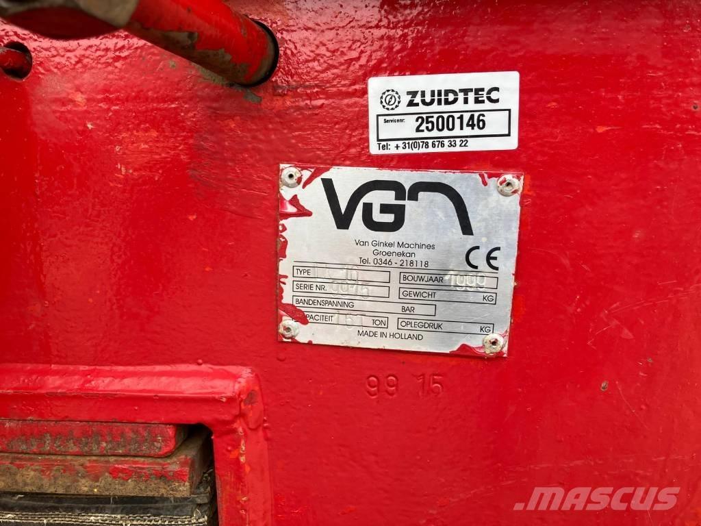 VGM LK16 Прицепы перегрузчики зерна