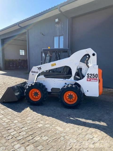 Bobcat S 250 Мини-погрузчики
