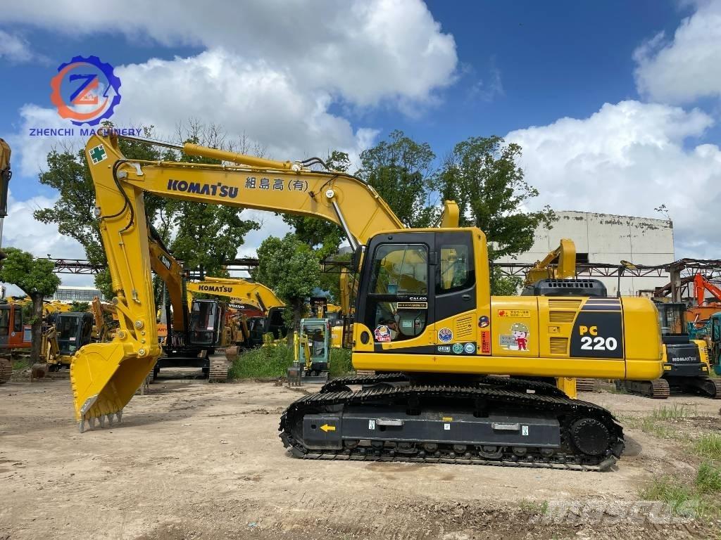 Komatsu PC 220-8 Гусеничные экскаваторы