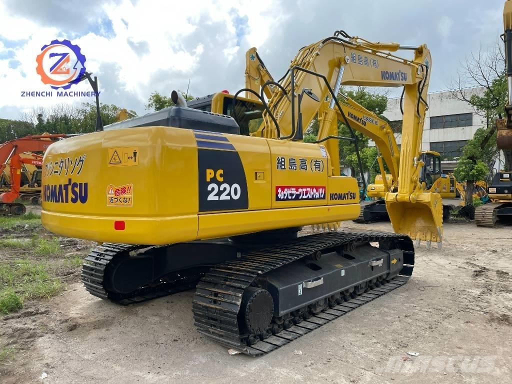 Komatsu PC 220-8 Гусеничные экскаваторы