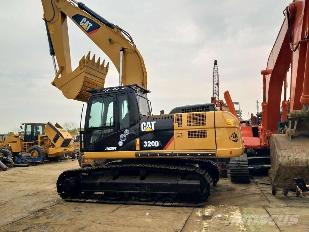 CAT 320 D Гусеничные экскаваторы