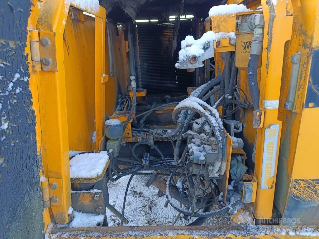 JCB JS 180 L Гусеничные экскаваторы