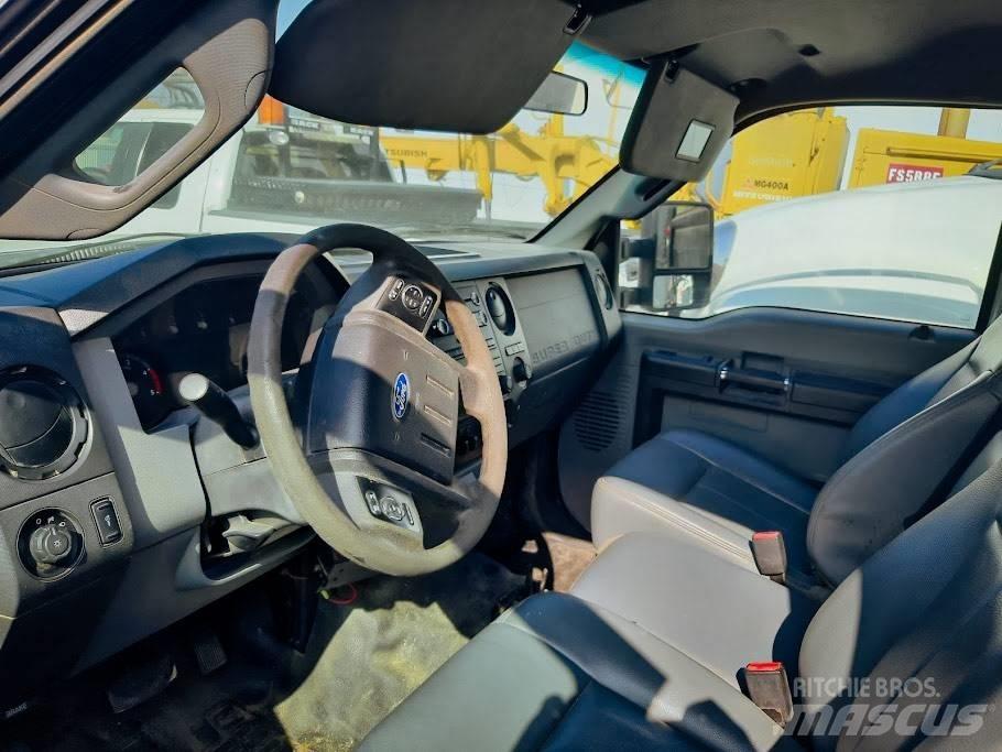 Ford F 550 Бортовые фургоны