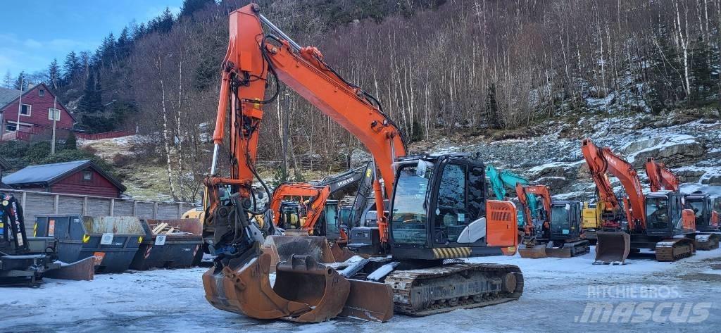 Hitachi ZX130LC-6 Гусеничные экскаваторы