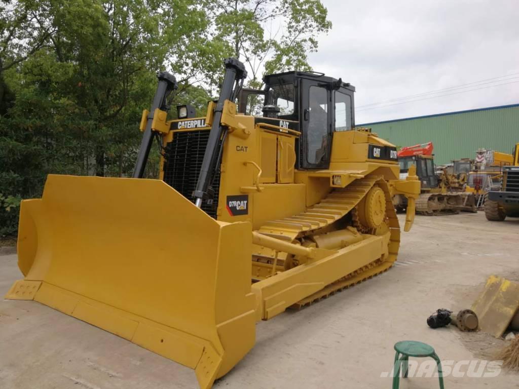 CAT D 7 R Гусеничные бульдозеры