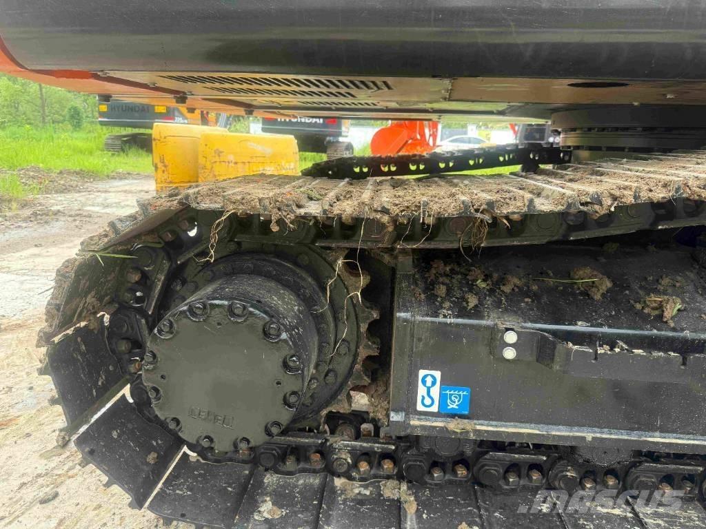 Hitachi ZX200 Гусеничные экскаваторы