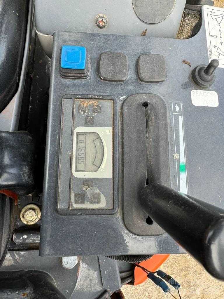 Hitachi ZX19U-5 Мини-экскаваторы