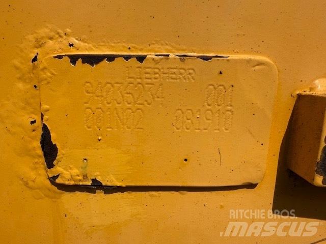 Liebherr LH 26 ARMS Боны и ковши