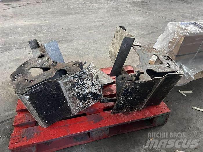 Demag DF 45C Асфальтоукладчики