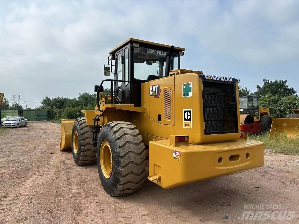 CAT 950 G Фронтальные погрузчики
