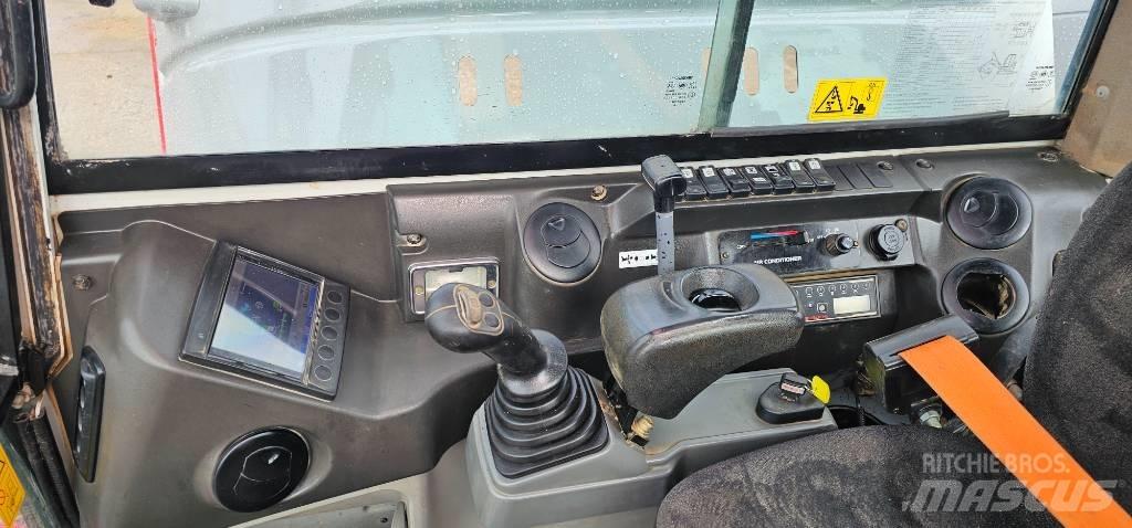 Takeuchi TB 260 Мини-экскаваторы