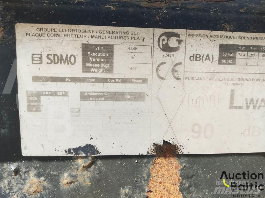 Sdmo R44K Дизельные генераторы
