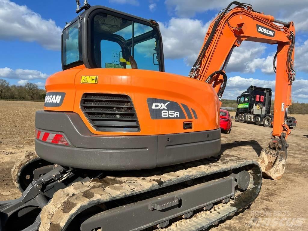 Doosan DX 85 R Малые экскаваторы 7т-12т