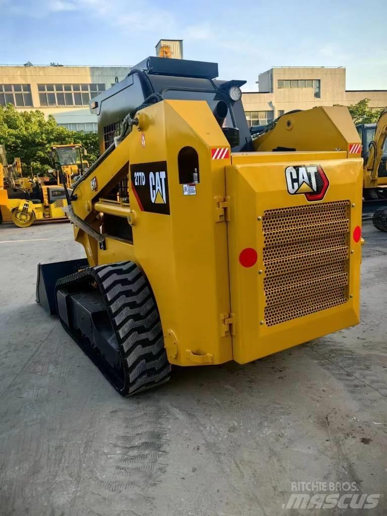 CAT 277 D Мини-погрузчики