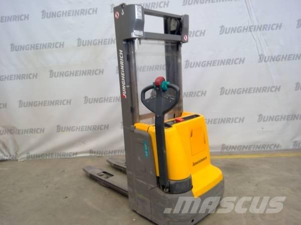 Jungheinrich EJC 112 Ручные штабелёры с электроподъёмом