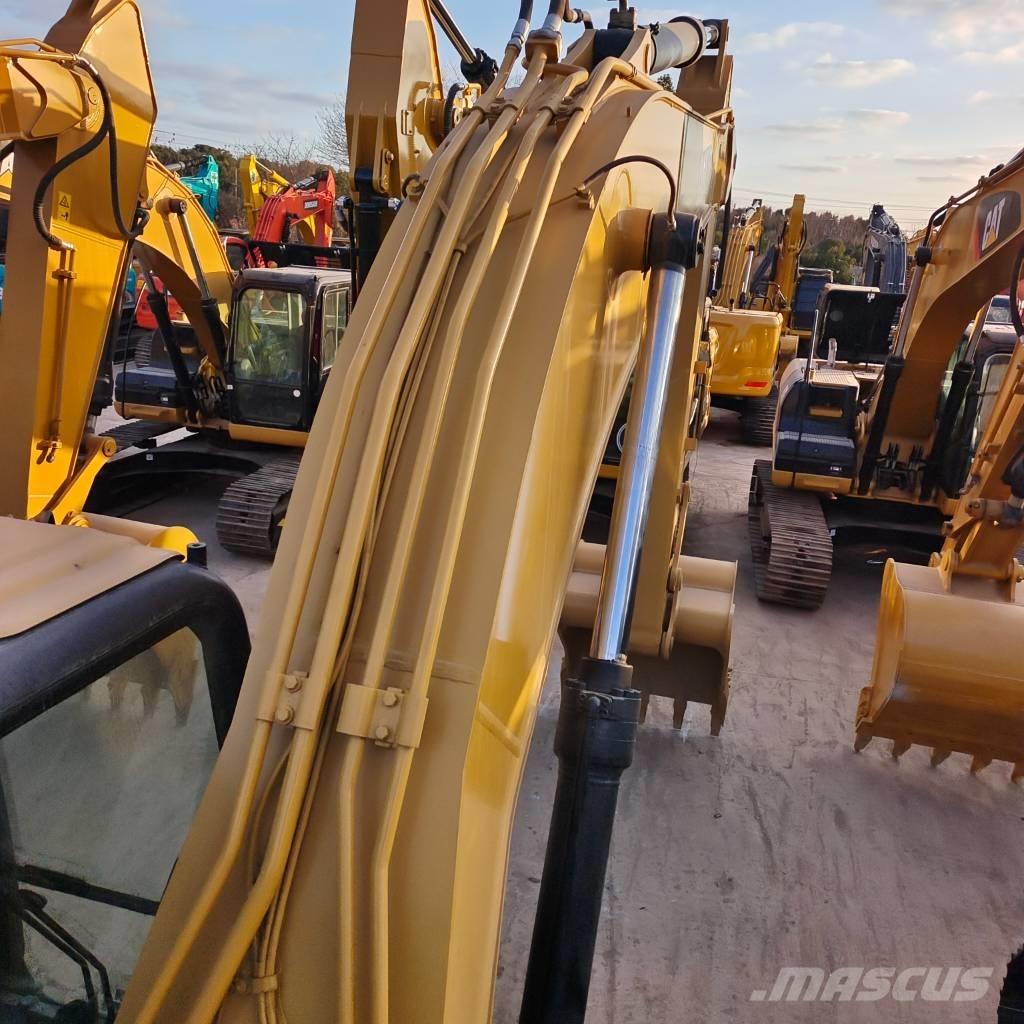 CAT 320 D Гусеничные экскаваторы