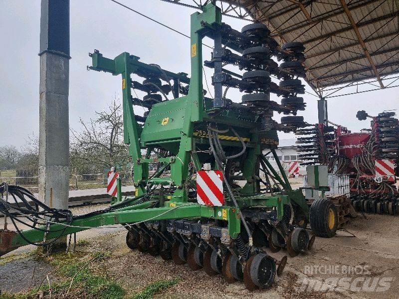 John Deere 750A Сельхозтехника - Другие