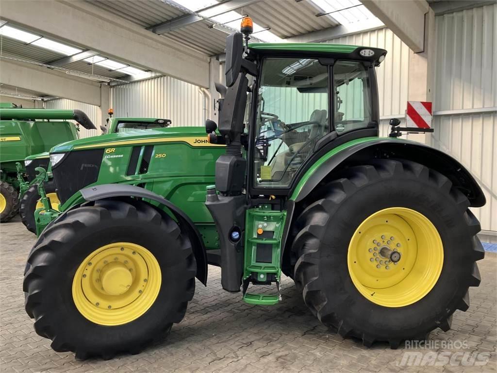 John Deere 6R 250 Трактора