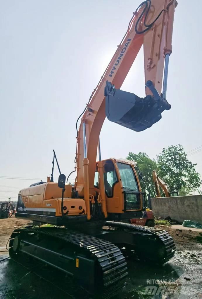 Hyundai R220LC-9 Гусеничные экскаваторы