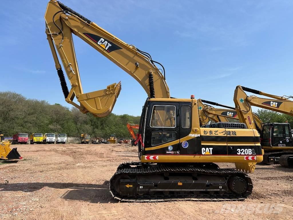 CAT 320BL Гусеничные экскаваторы