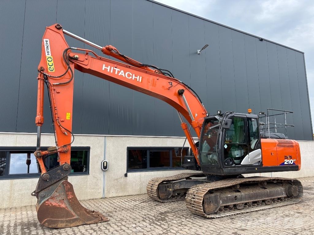 Hitachi ZX 210 LC-6 Гусеничные экскаваторы