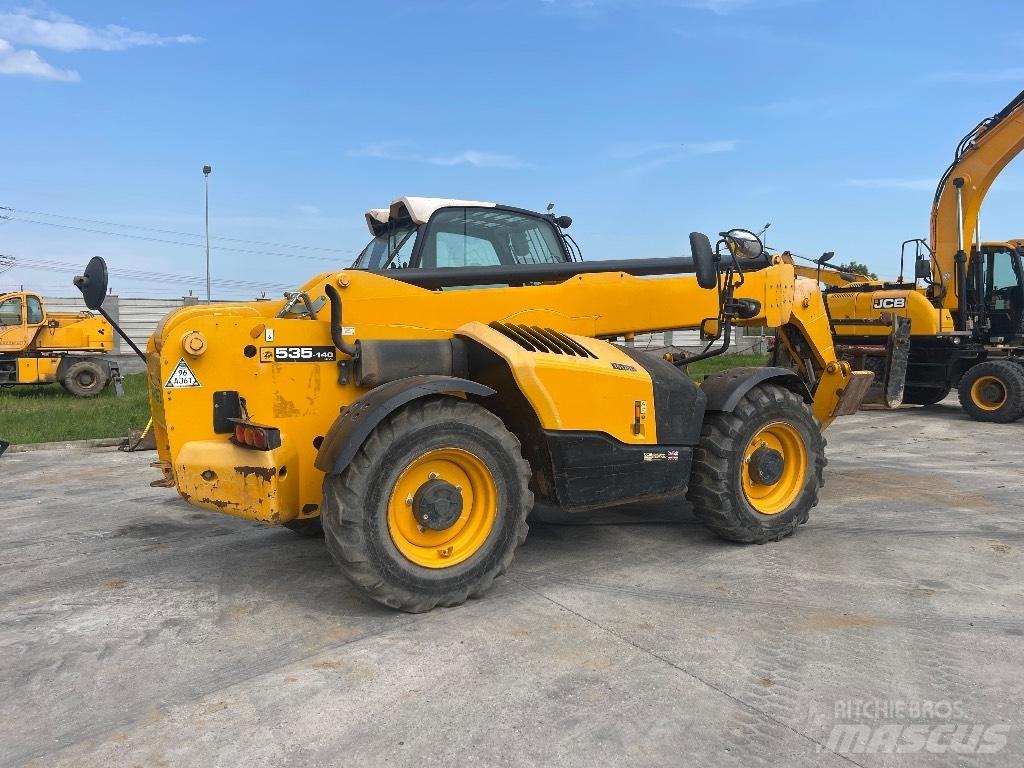 JCB 535-125 Телескопические погрузчики