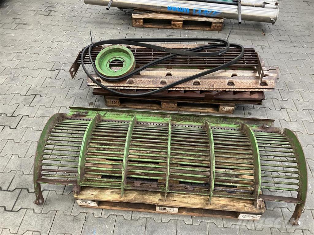 John Deere 2066 Зерноуборочные комбайны