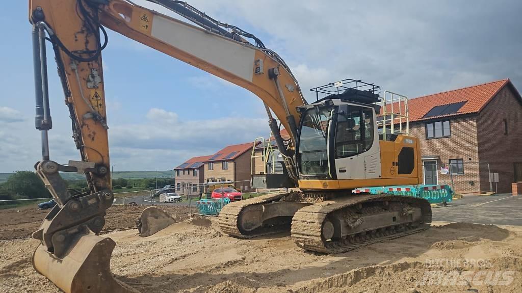 Liebherr R 922 LC Гусеничные экскаваторы