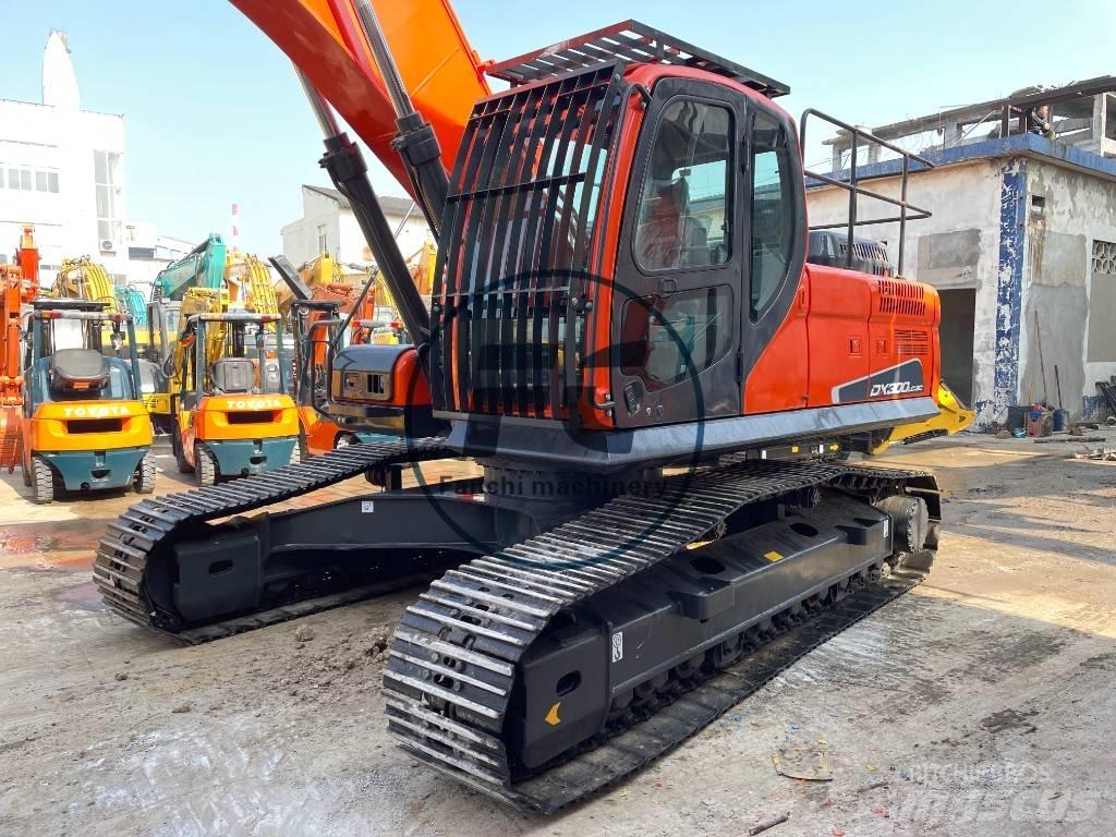 Doosan DX 300 Гусеничные экскаваторы