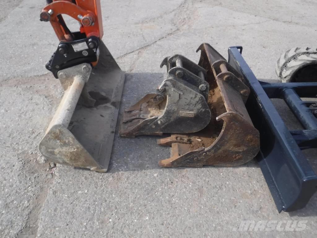 Hitachi ZX 33 U-6 Мини-экскаваторы