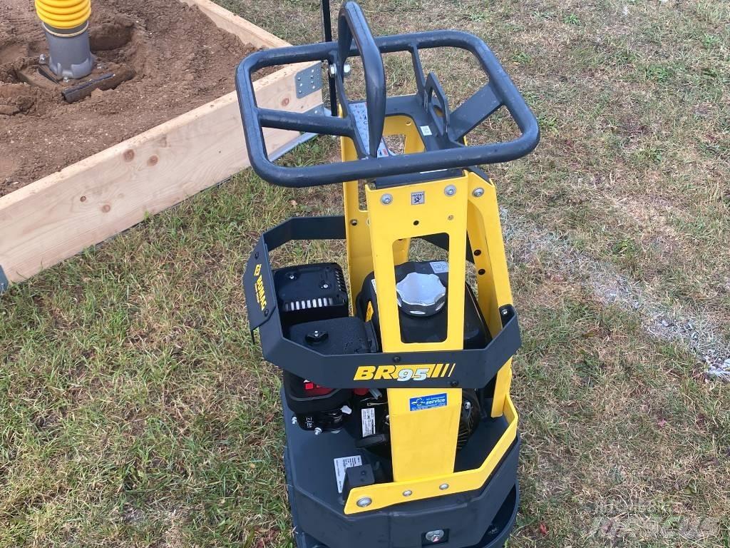 Bomag BR95 Виброплиты и вибротрамбовки