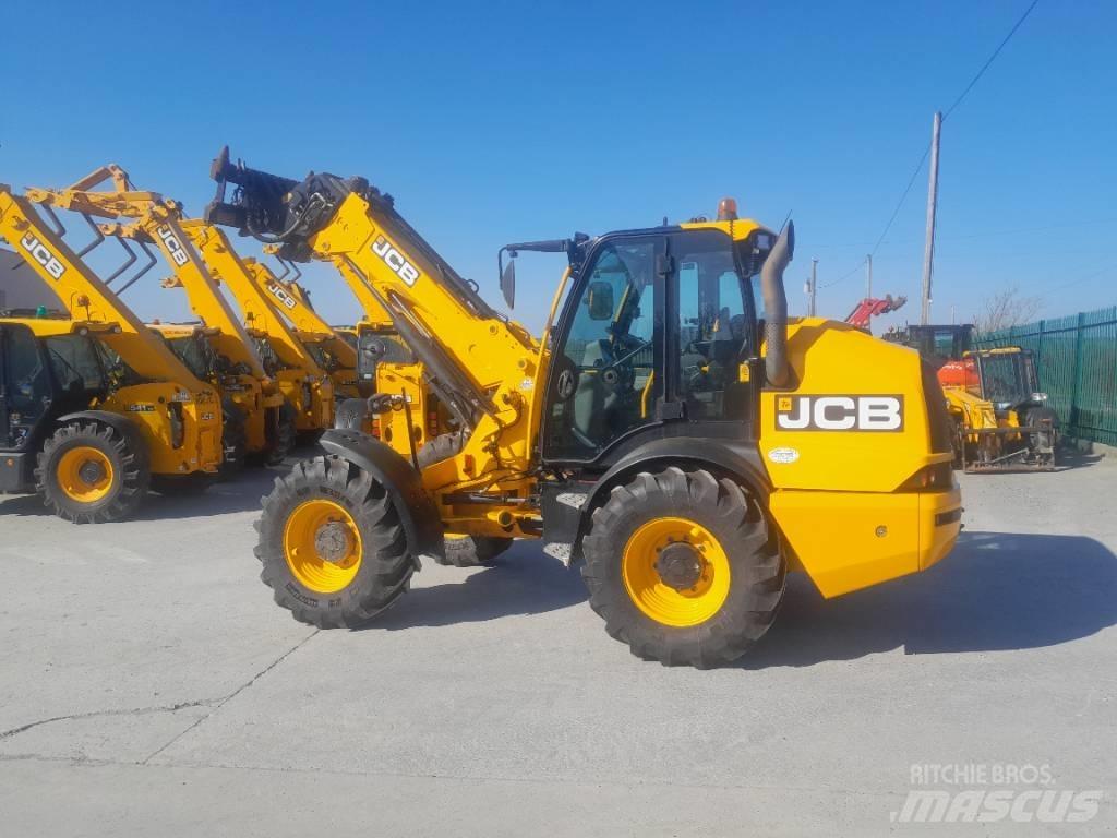 JCB TM 320 S Сельскохозяйственные телескопические погрузчики