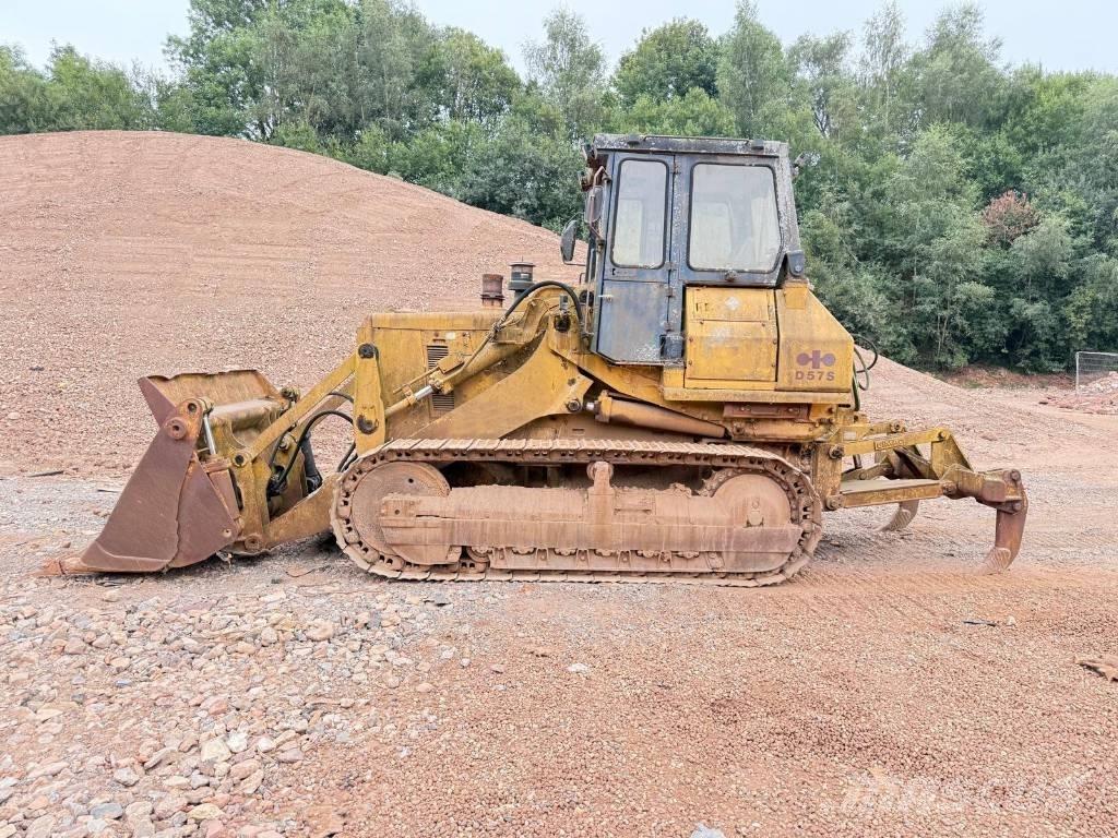 Komatsu D 57 S-1 Гусеничные фронтальные погрузчики