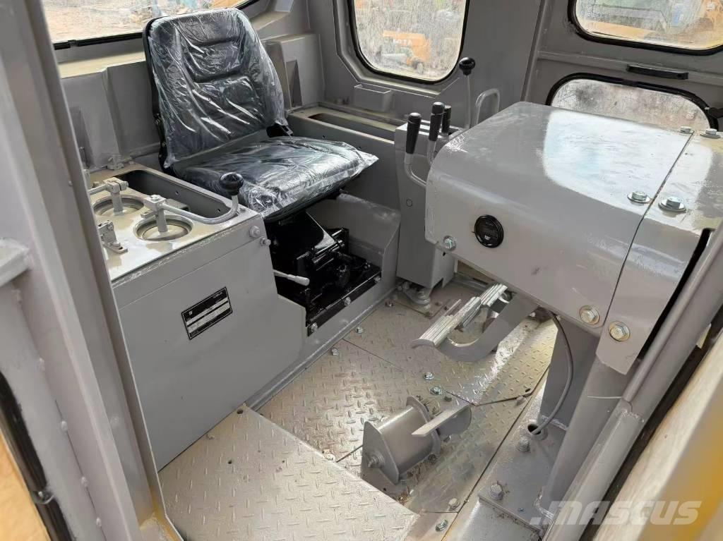 CAT D7G Гусеничные бульдозеры